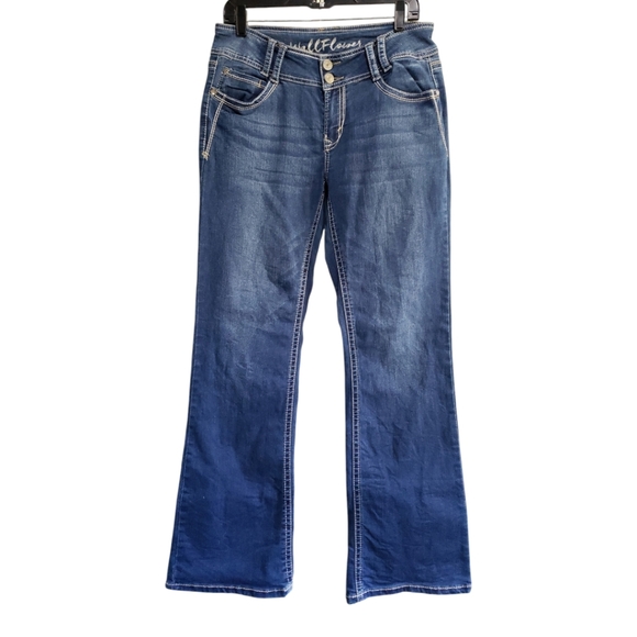 Wallflower Denim - WallFlower Jeans Women's  Size 9 Blue Medium Wash Boot Cut Jeans